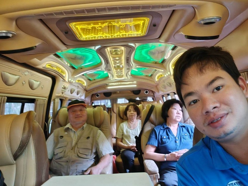 bangkok van rental with driver